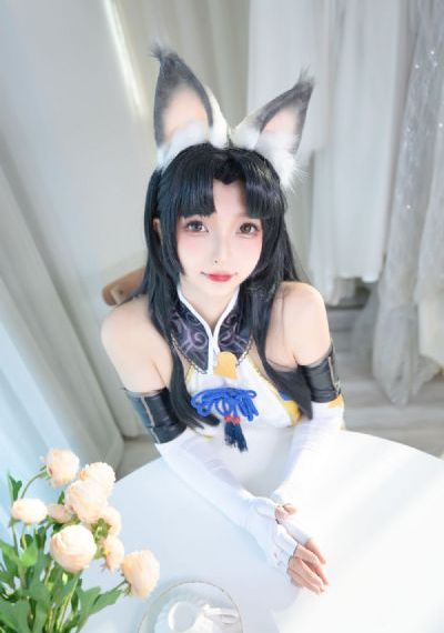 欧美深v礼服女明星_BD英语高清电影在线