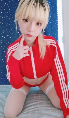 欧美街拍西装图片_高清免费观看最新