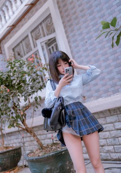 时尚泳衣穿搭欧美_手机免费观看