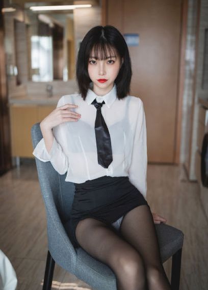 亚洲精品在线播放_高清免费在线观看