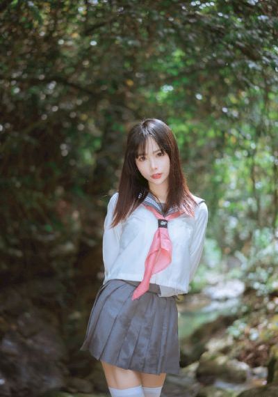 亚洲三级在线日韩中文_日韩在线播放专区