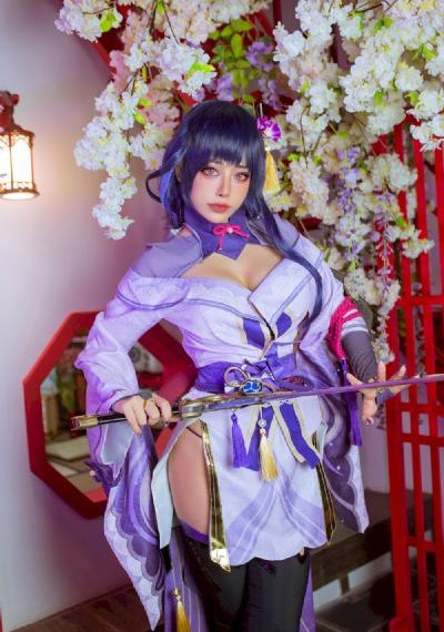 日韩美女模特气质_影院在线观看