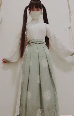 日韩水桶包黄色_蓝光动漫免费观看
